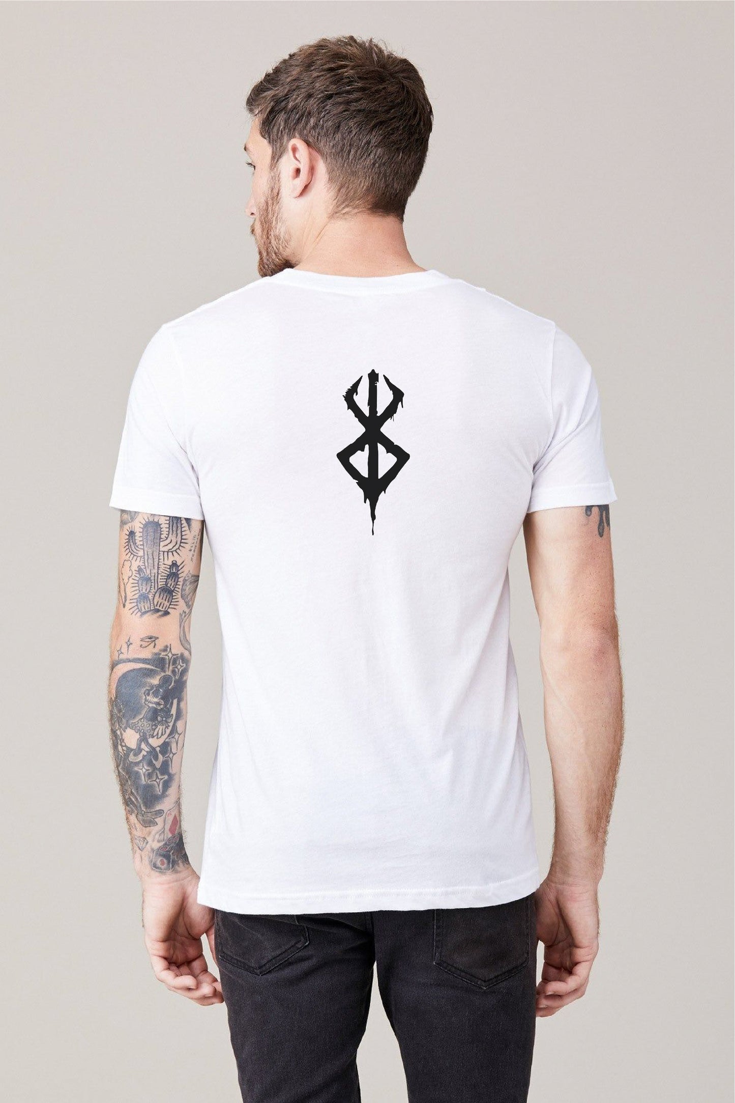 Anime Regular Berserk T-shirt white